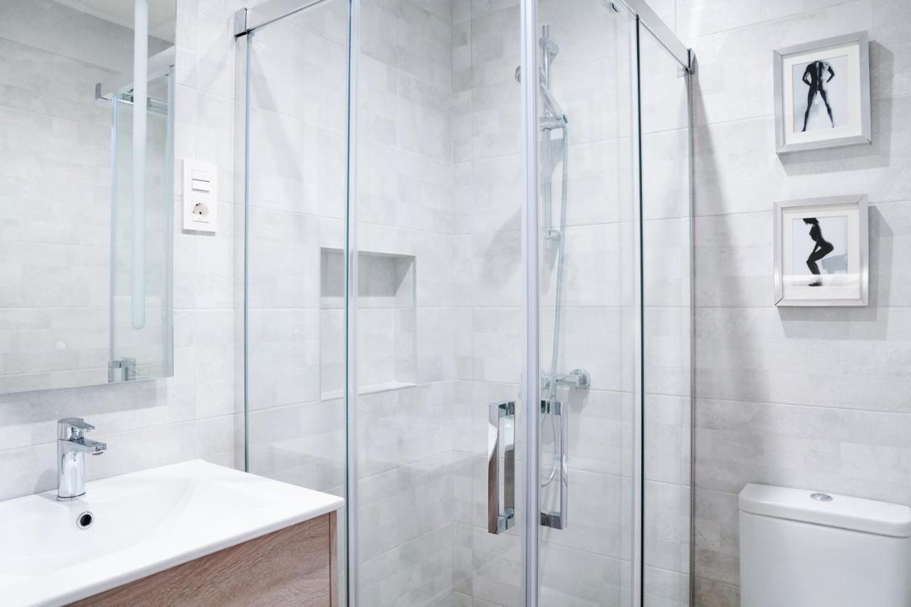 Apartaments La Rambla - La Pelu - 2 Persones Cornudella de Montsant Ngoại thất bức ảnh