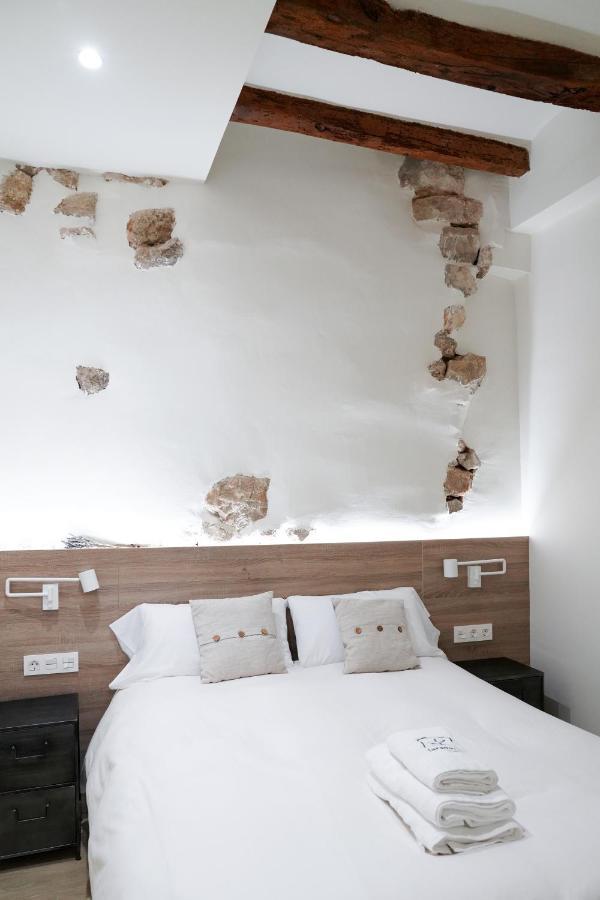 Apartaments La Rambla - La Pelu - 2 Persones Cornudella de Montsant Ngoại thất bức ảnh