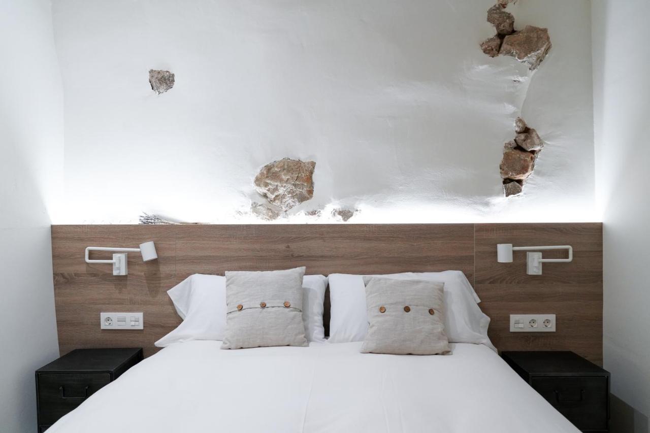 Apartaments La Rambla - La Pelu - 2 Persones Cornudella de Montsant Ngoại thất bức ảnh