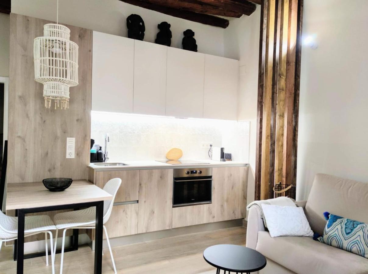 Apartaments La Rambla - La Pelu - 2 Persones Cornudella de Montsant Ngoại thất bức ảnh