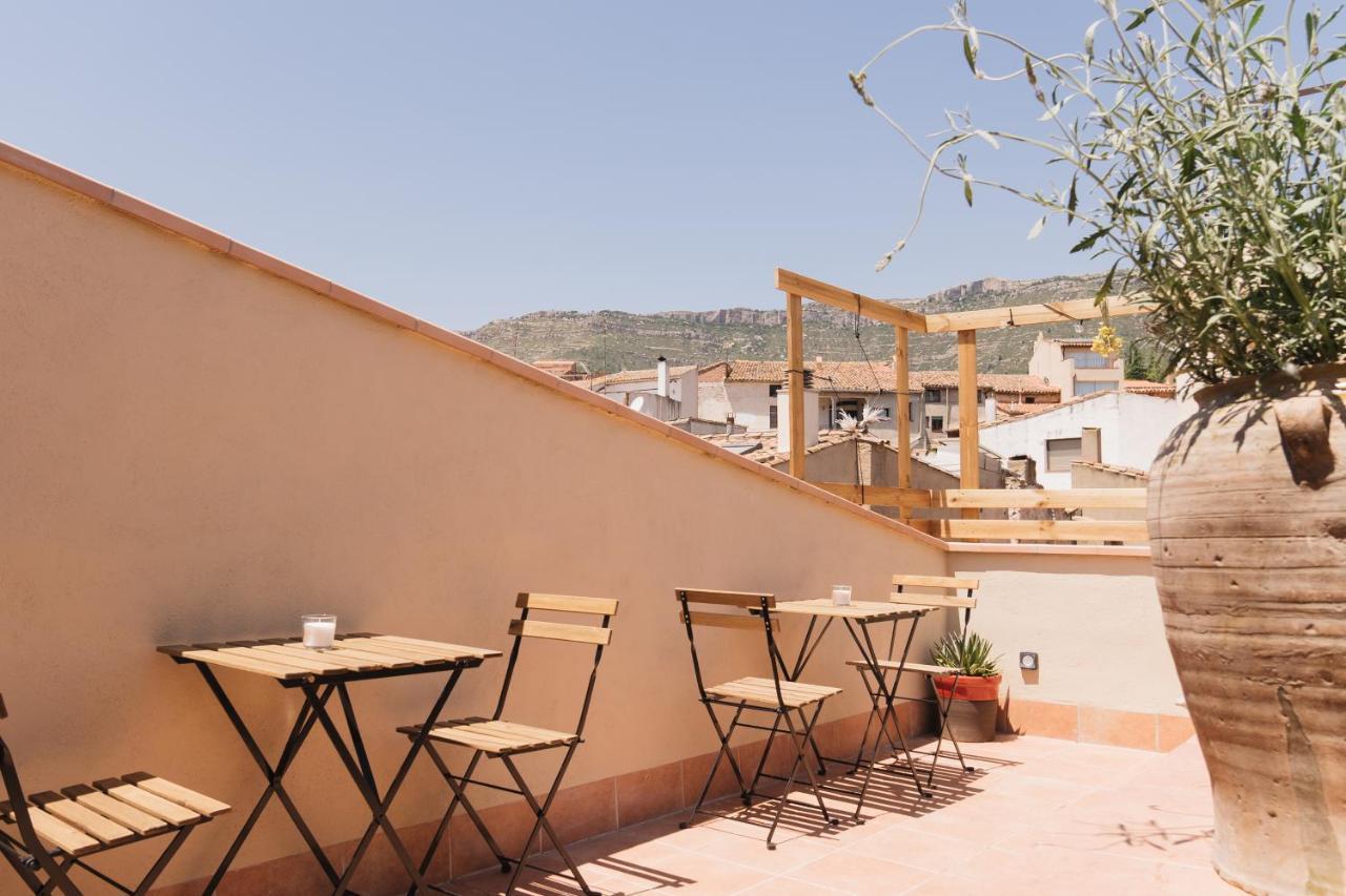 Apartaments La Rambla - La Pelu - 2 Persones Cornudella de Montsant Ngoại thất bức ảnh